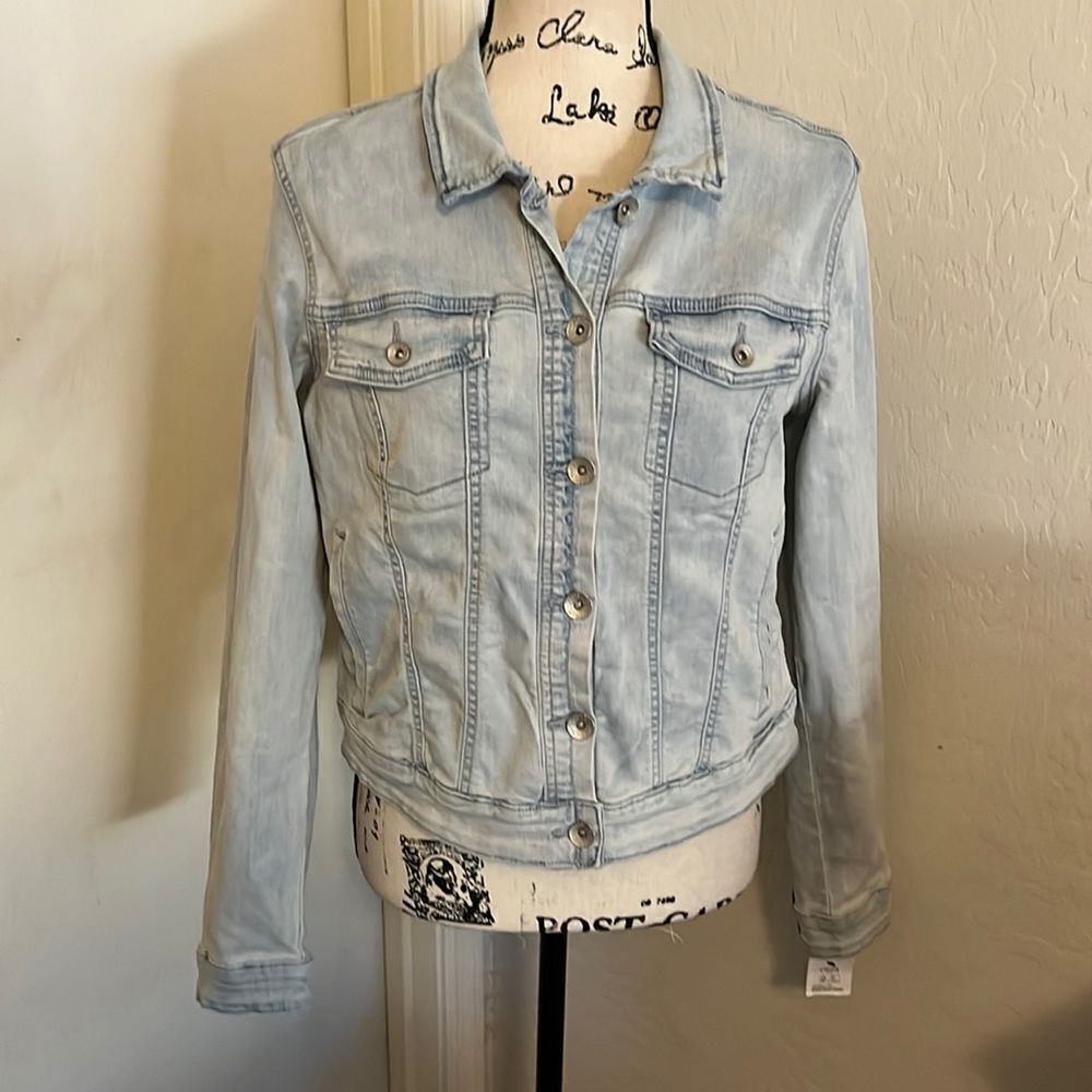 Chaps Blue Distressed Denim Button Closure Jean Jacket Contemporary Casual